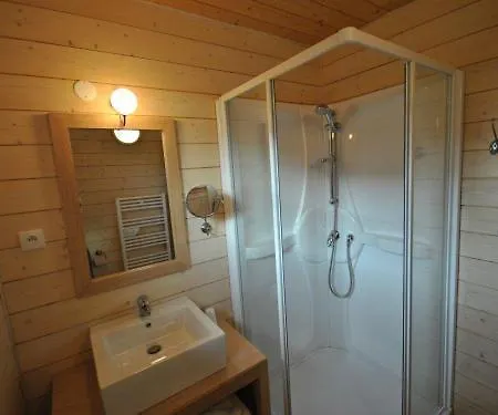 Chalet C2 *