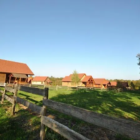 Chalet C2 *