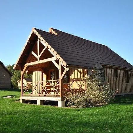 Chalet C2 * Saint-Fargeau-Ponthierry